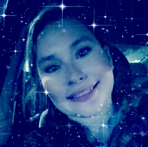 Meet your Posher, Brenda - Picture 4 of 16